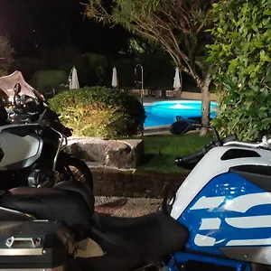https://hotel-adria-resort.it-lombardy.com